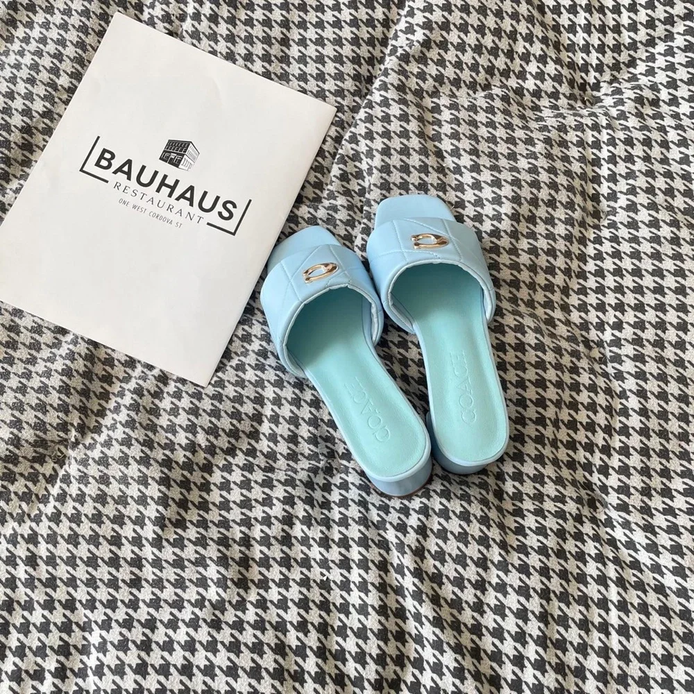 Coach women's chunky heel sandals - Picture 6 of 9